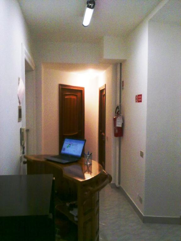 Gigi Holiday Rooms Roma Exterior foto