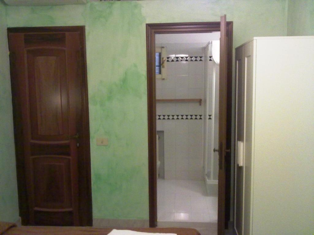 Gigi Holiday Rooms Roma Exterior foto